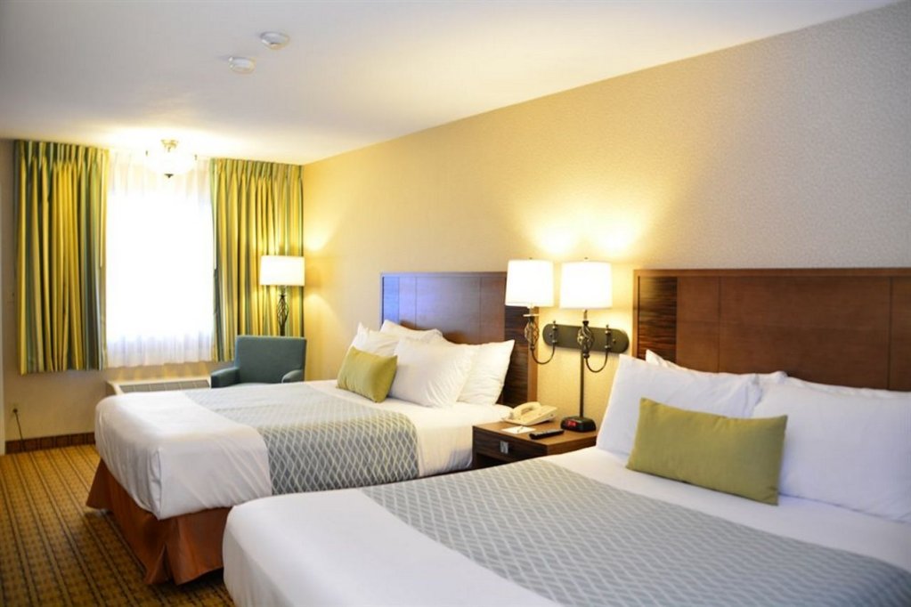 Photo from Accent Inn Vancouver Airport