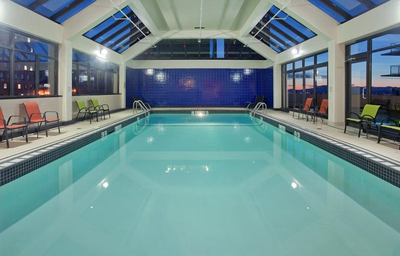 Photo from Holiday Inn Vancouver-Centre (Broadway)
