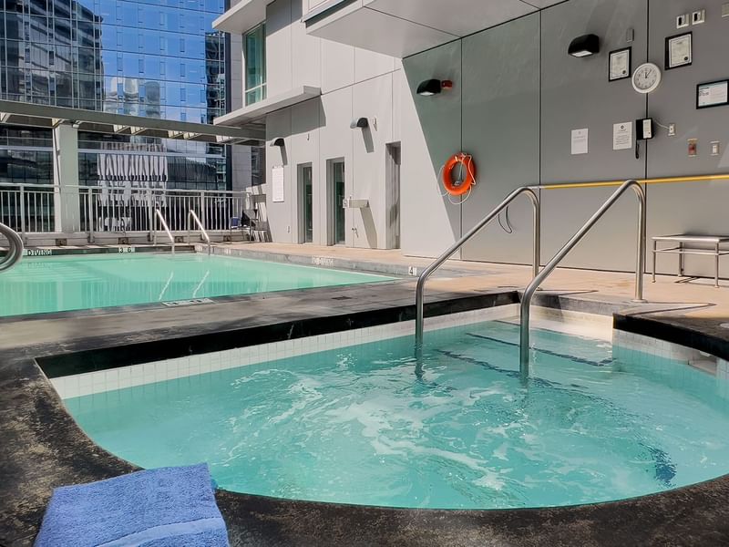 Photo from Coast Coal Harbour Vancouver Hotel by APA