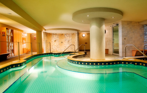 Photo from Banff Caribou Lodge