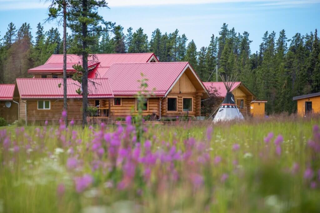 Image of Aurora Dreams: An all-inclusive Autumn Lodge Stay Getaway!