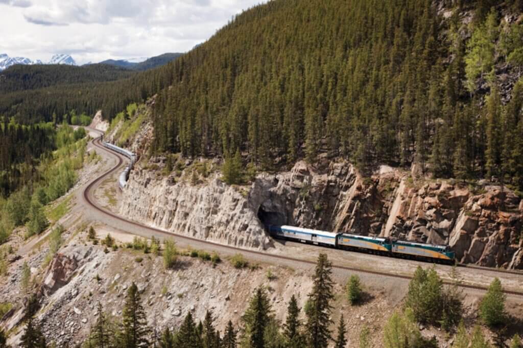 Image of Canadian Pacific: The Rockies to Vancouver by Rail Getaway!
