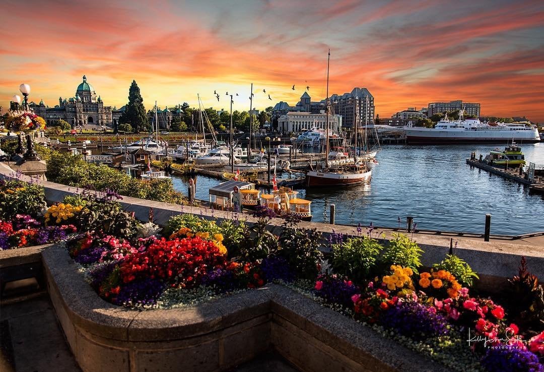 Image of Days Inn On The Harbour Fly & Stay Getaway