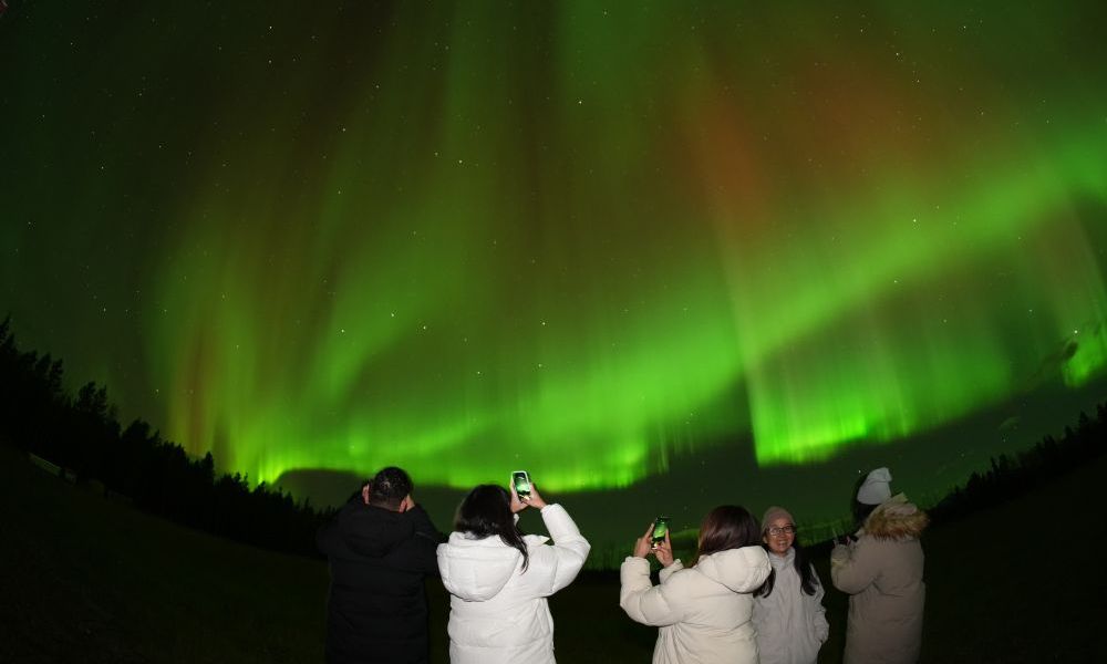 Image of Northern Light Adventure Tour Getaway!